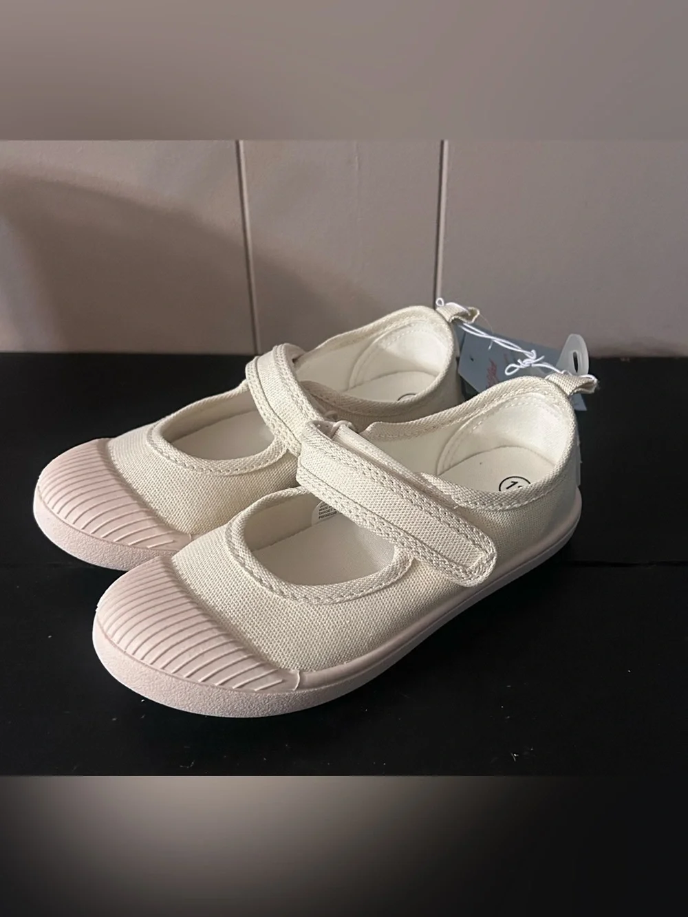 Cat & Jack Girls Mary Jane Shoes Size 12 Ivory Canvas Hook Loop NWT Toddler